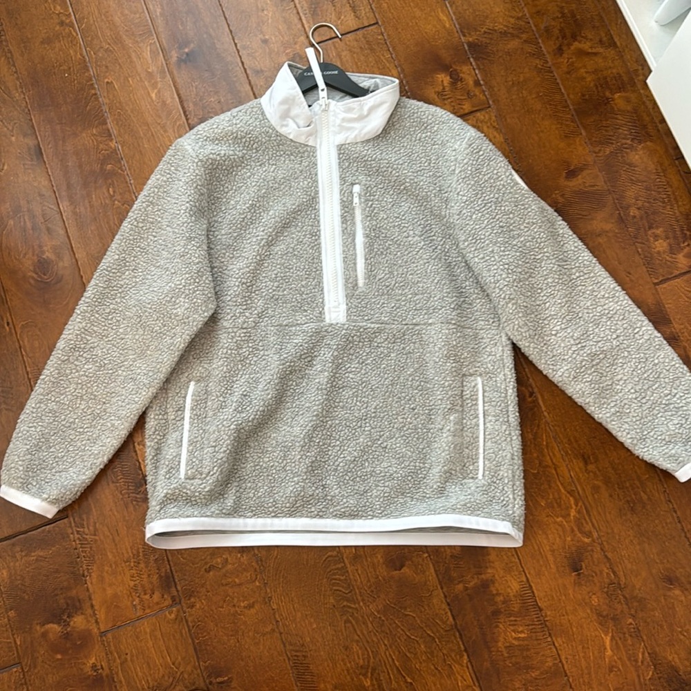 Canada Goose Renfrew Pullover HUMANATURE Kind High Pile Fleece in Griege